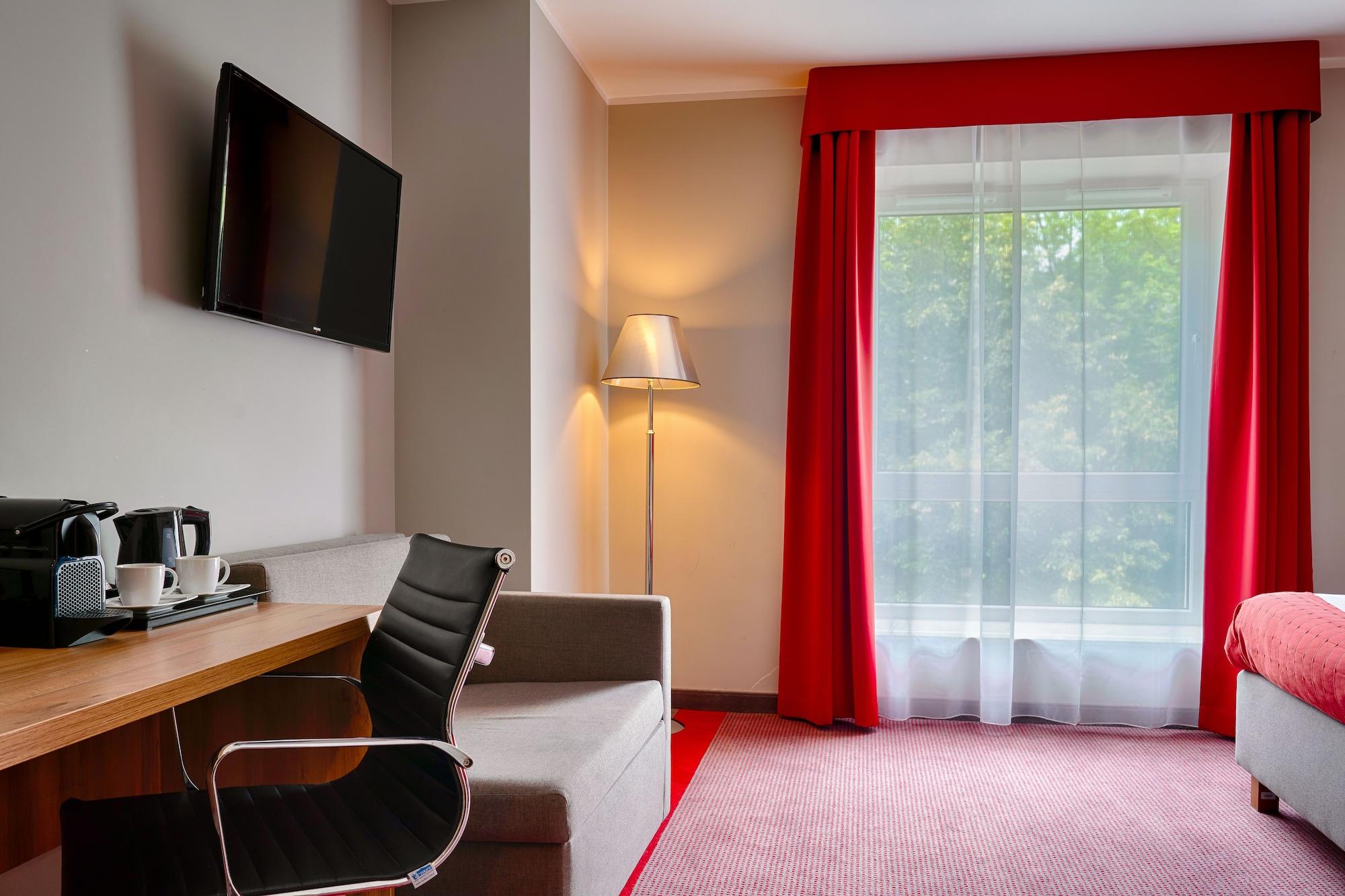 Focus Hotel Katowice Хожув Экстерьер фото